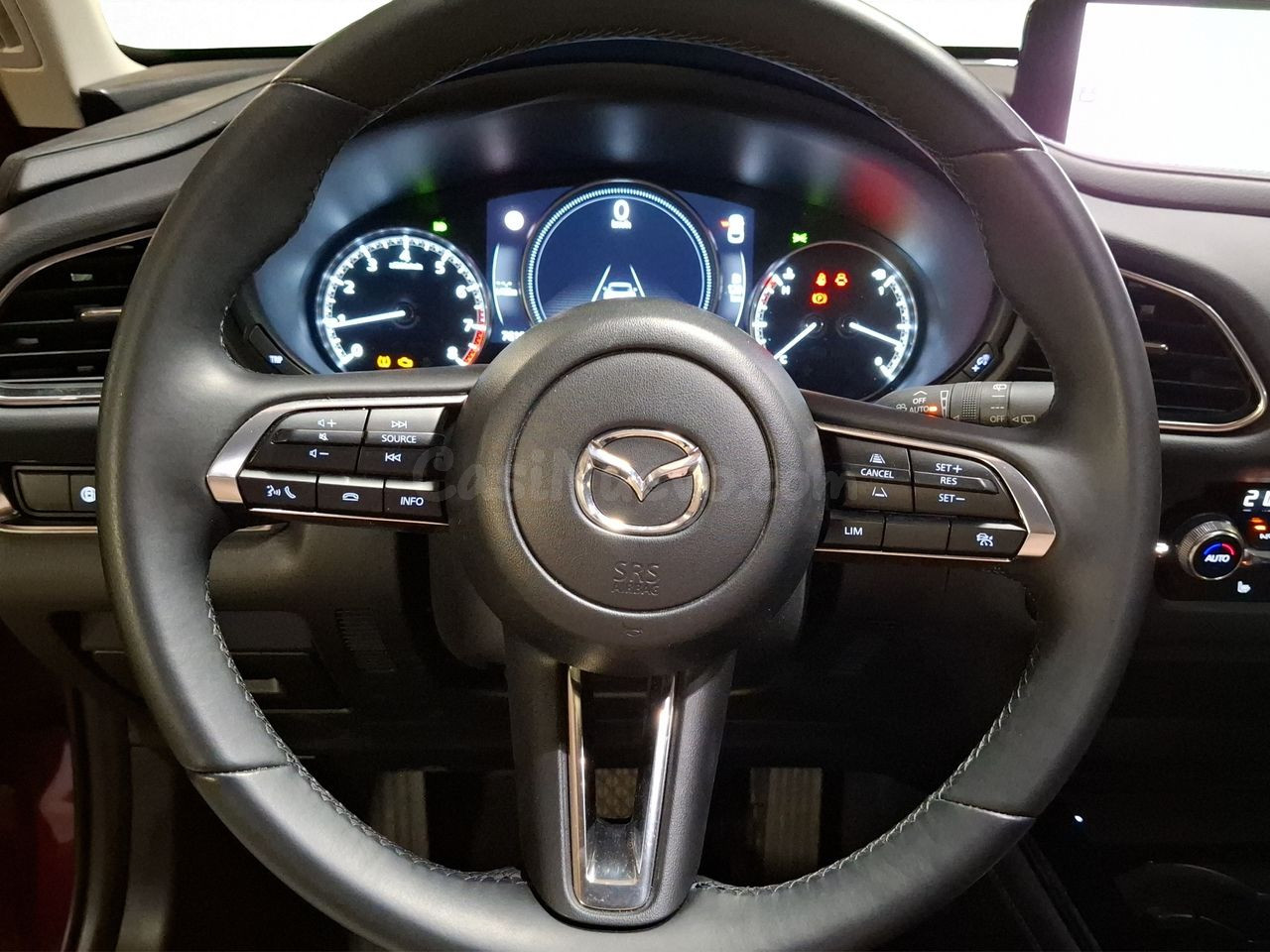 Mazda CX-30 2.0 E-SKY-G 90KW EXCL-LINE 2WD AUTO 5P - foto 24