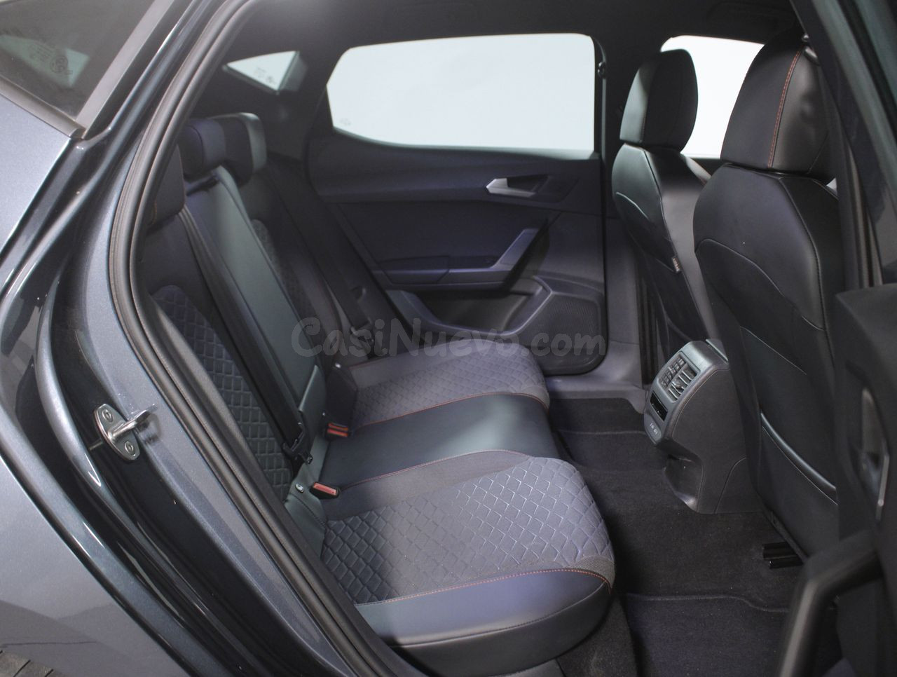 Seat Leon 1.5 ETSI 110KW S/S FR DSG 5P - foto 6