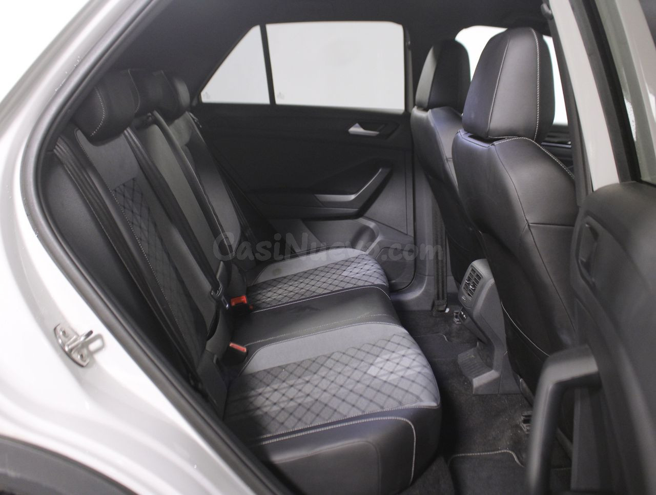 Volkswagen T-Roc 1.5 TSI 110KW R-LINE 5P - foto 6