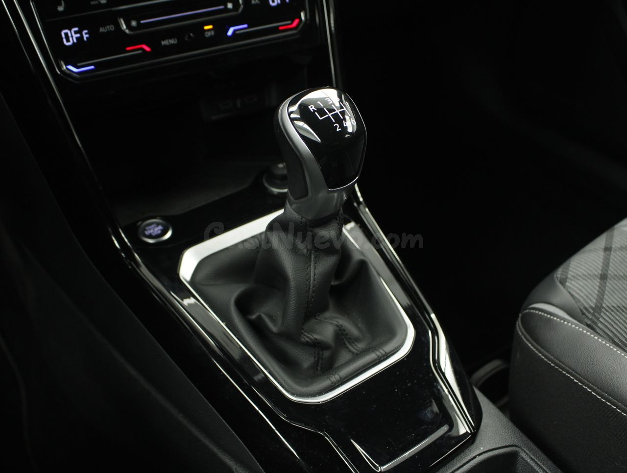 Volkswagen T-Roc 1.5 TSI 110KW R-LINE 5P - foto 10