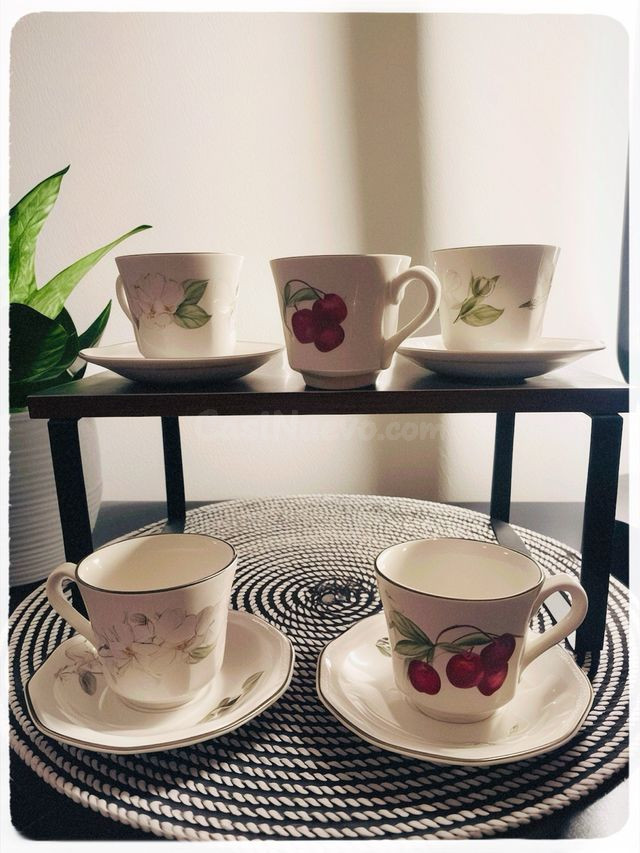 Juego Tazas y Platillos Noritake Tropica