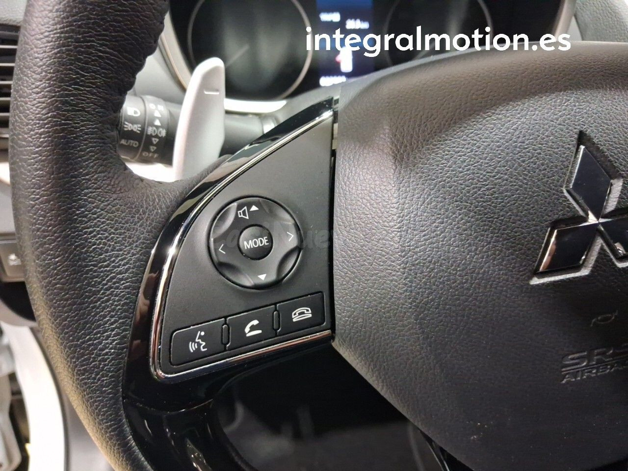 Mitsubishi Eclipse Cross PHEV Kaiteki 4WD - foto 11