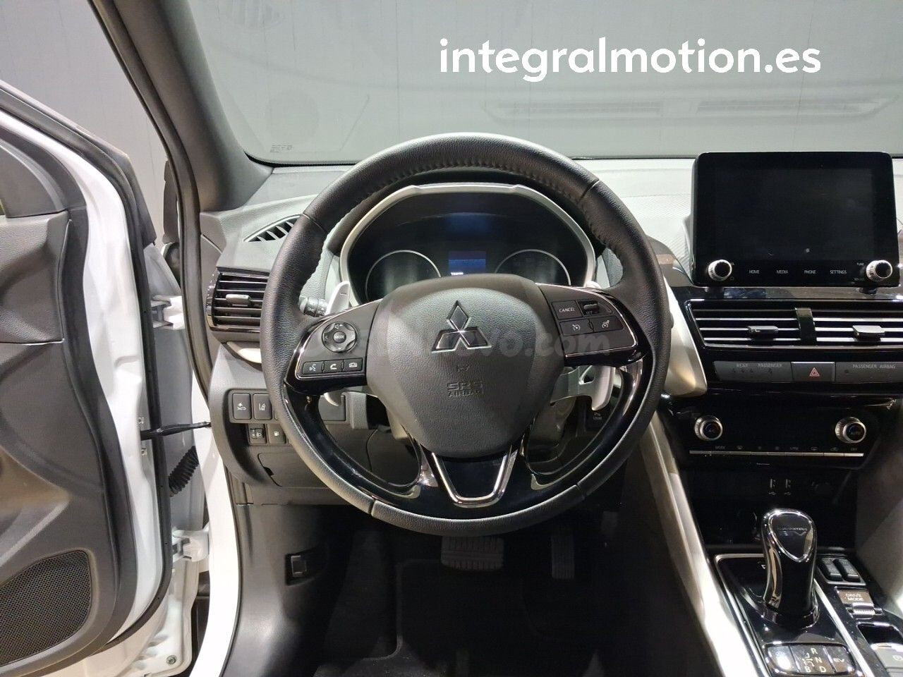 Mitsubishi Eclipse Cross PHEV Kaiteki 4WD - foto 10