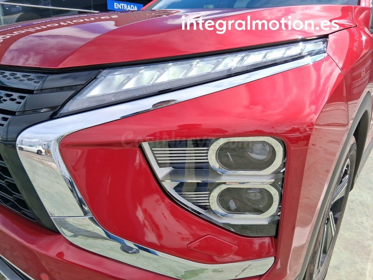 Mitsubishi Eclipse Cross PHEV Kaiteki 4WD - foto 27