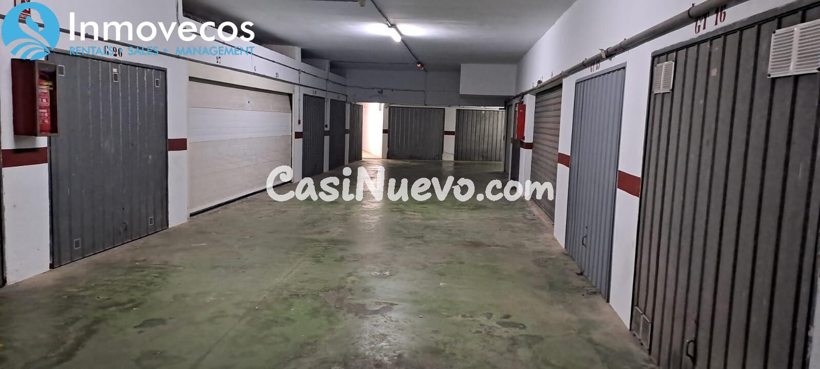 Amplia plaza de garaje cerrada situada en Plaza Bohemia, en  - foto 2