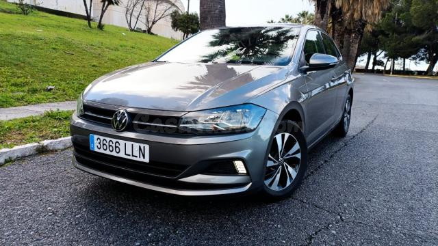 VOLKSWAGEN - Polo - Sport 1.0 TSI 70 kW - foto 4