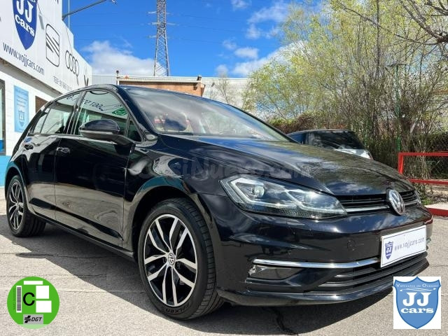 VOLKSWAGEN - Golf - 5p Sport 2.0 TDI 110 kWDSG 7 vel. - foto 2