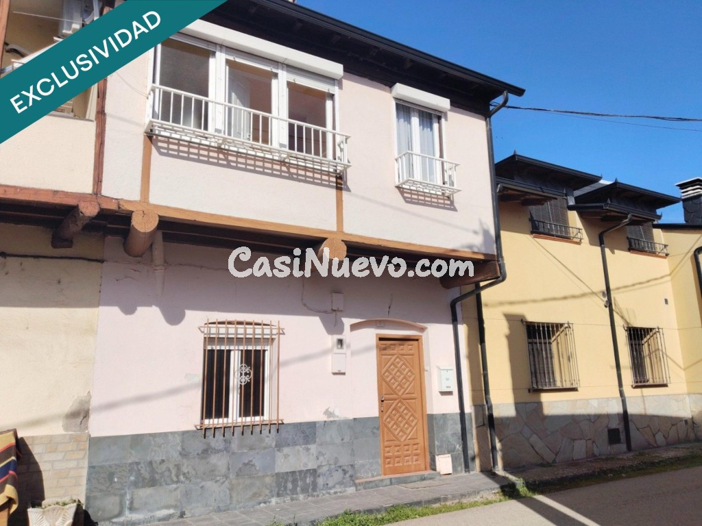 Casa, bodega y patio en Villamartín de la Abadía