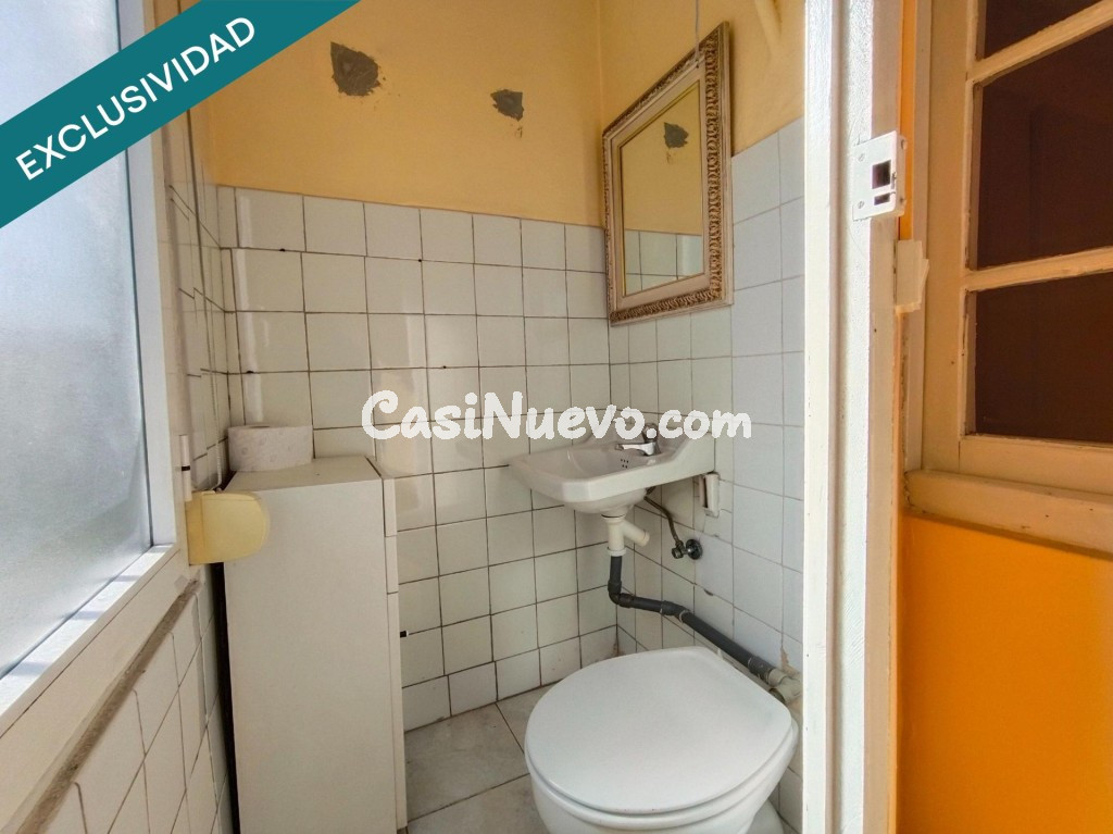 Casa, bodega y patio en Villamartín de la Abadía - foto 14