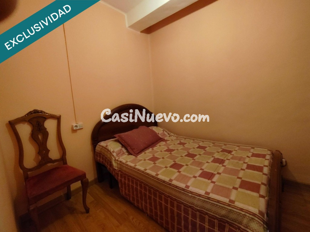 Casa, bodega y patio en Villamartín de la Abadía - foto 17