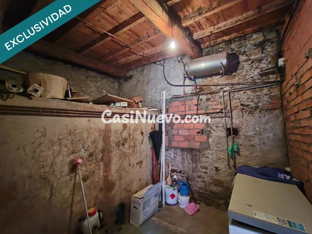 Casa, bodega y patio en Villamartín de la Abadía - foto 22