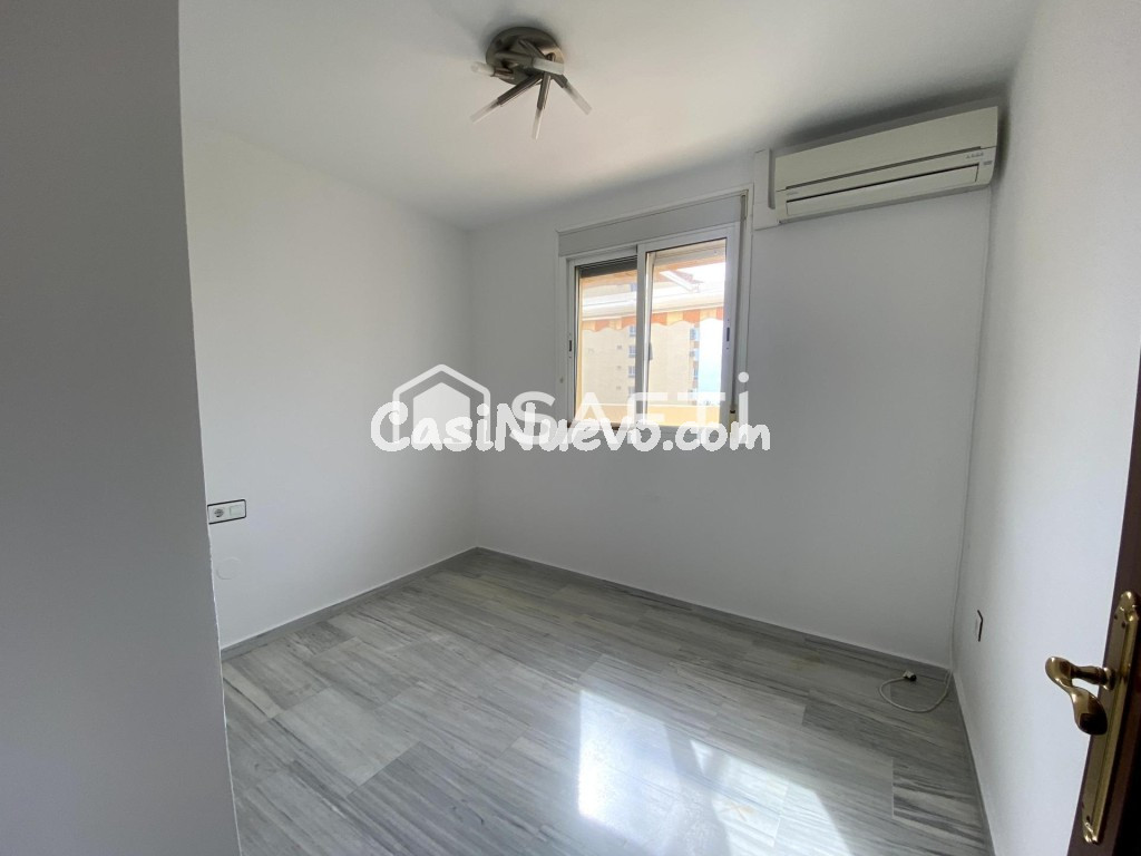 Luminoso apartamento orientado al sur en Algarrobo Costa con - foto 9