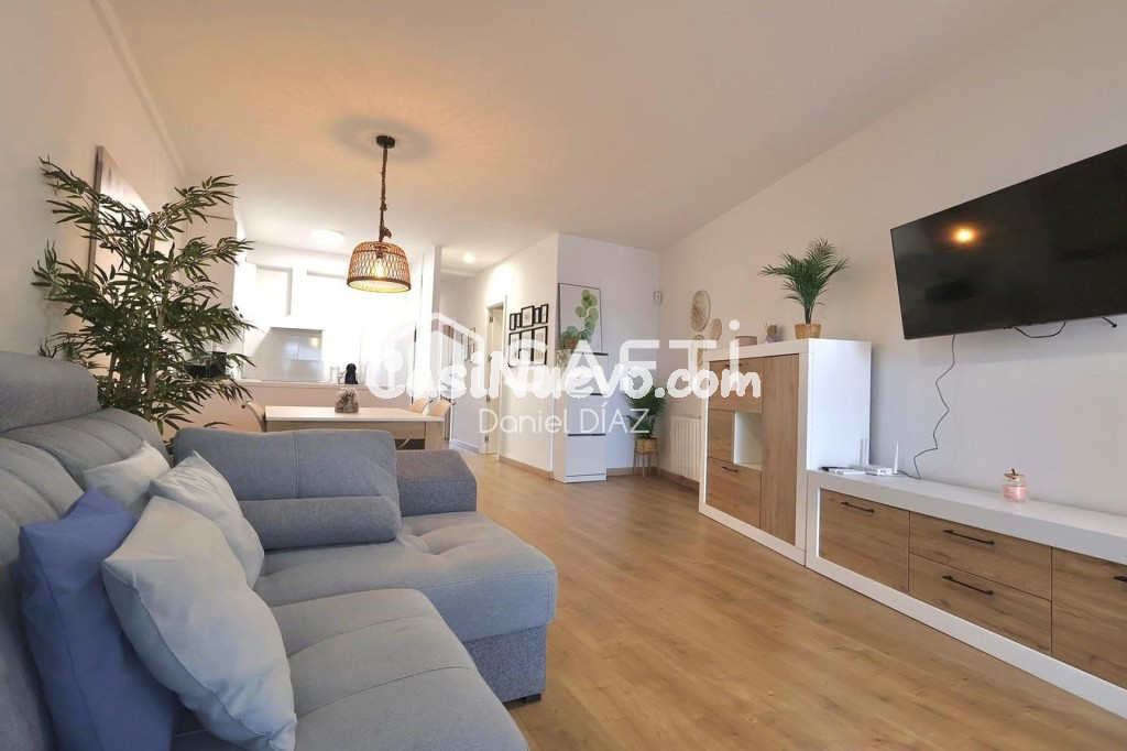 Piso en el canal de Empuriabrava. - foto 4