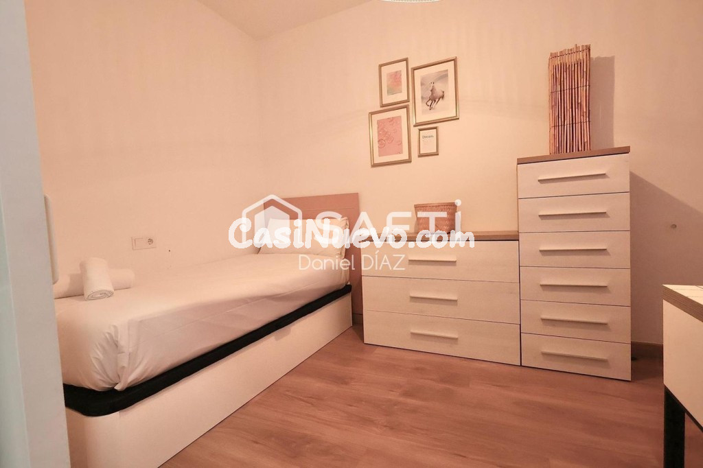 Piso en el canal de Empuriabrava. - foto 8