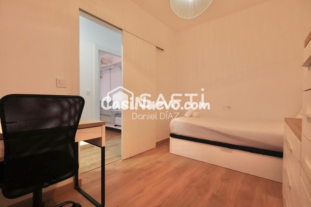 Piso en el canal de Empuriabrava. - foto 10