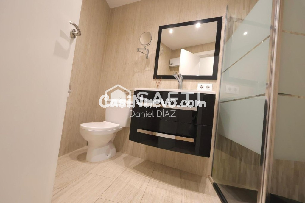 Piso en el canal de Empuriabrava. - foto 13