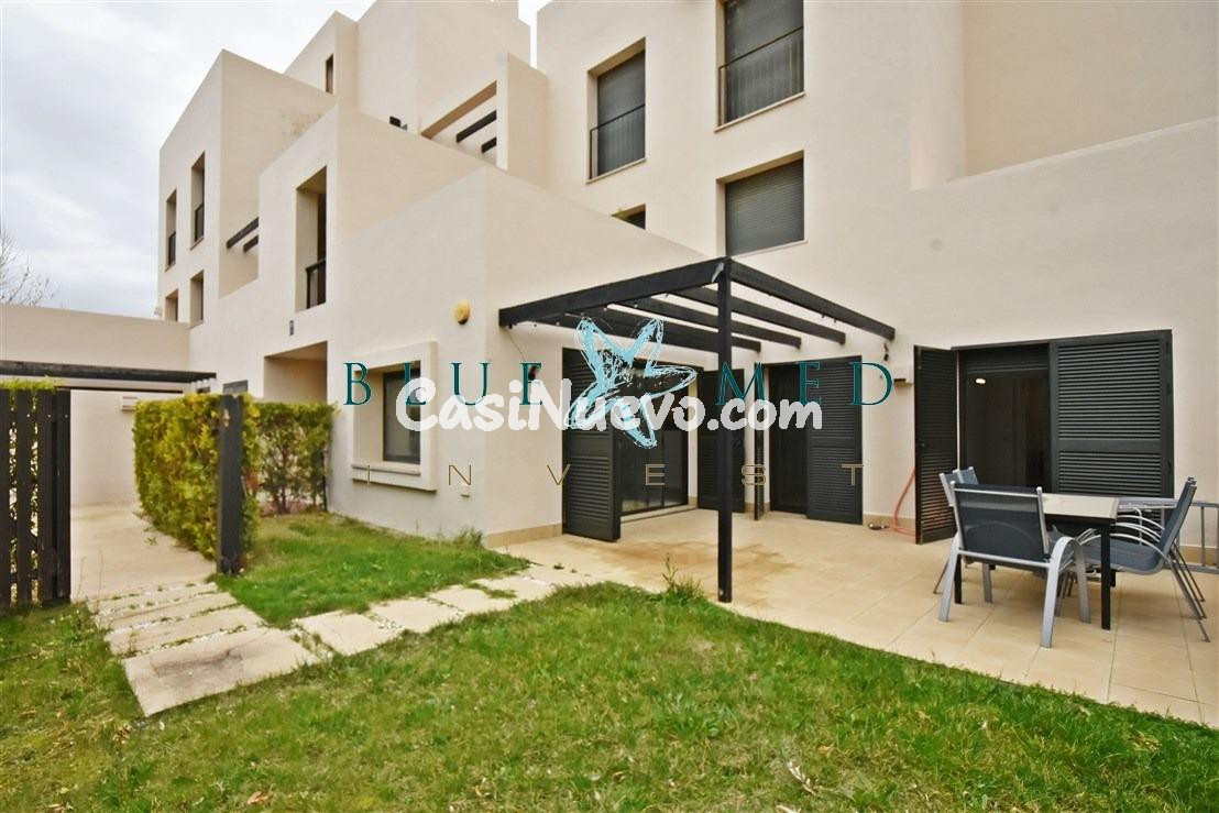 APARTAMENTO EN PLANTA BAJA CON JARDÍN EN CORVERA GOLF