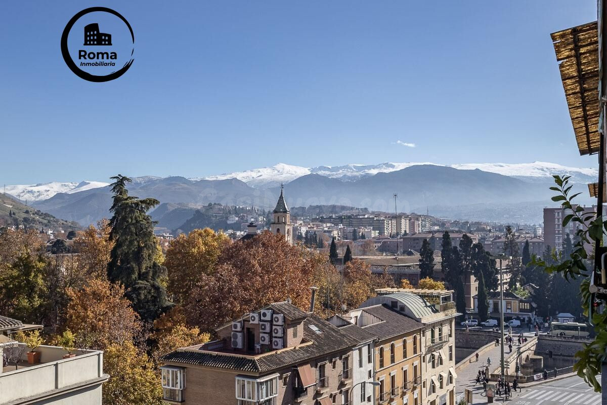 Magnífico piso en plena Calle Acera del Darro, una de las direcciones más prestigiosas y demandadas de Granada