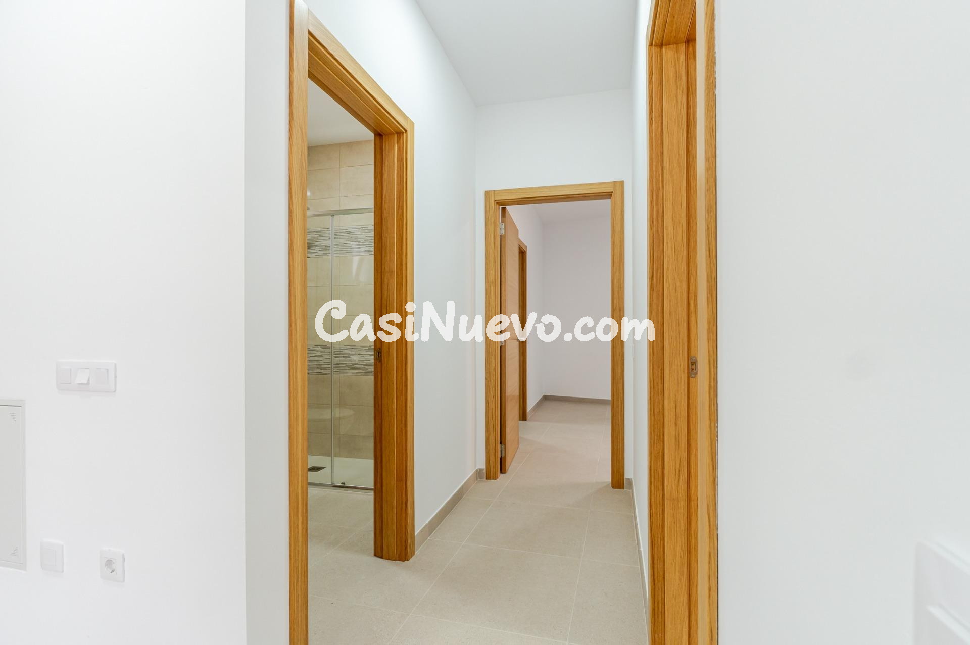 Vivienda reformada a estrenar con azotea privada en Carreter - foto 9