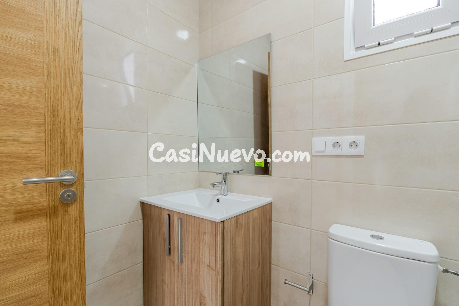 Vivienda reformada a estrenar con azotea privada en Carreter - foto 21