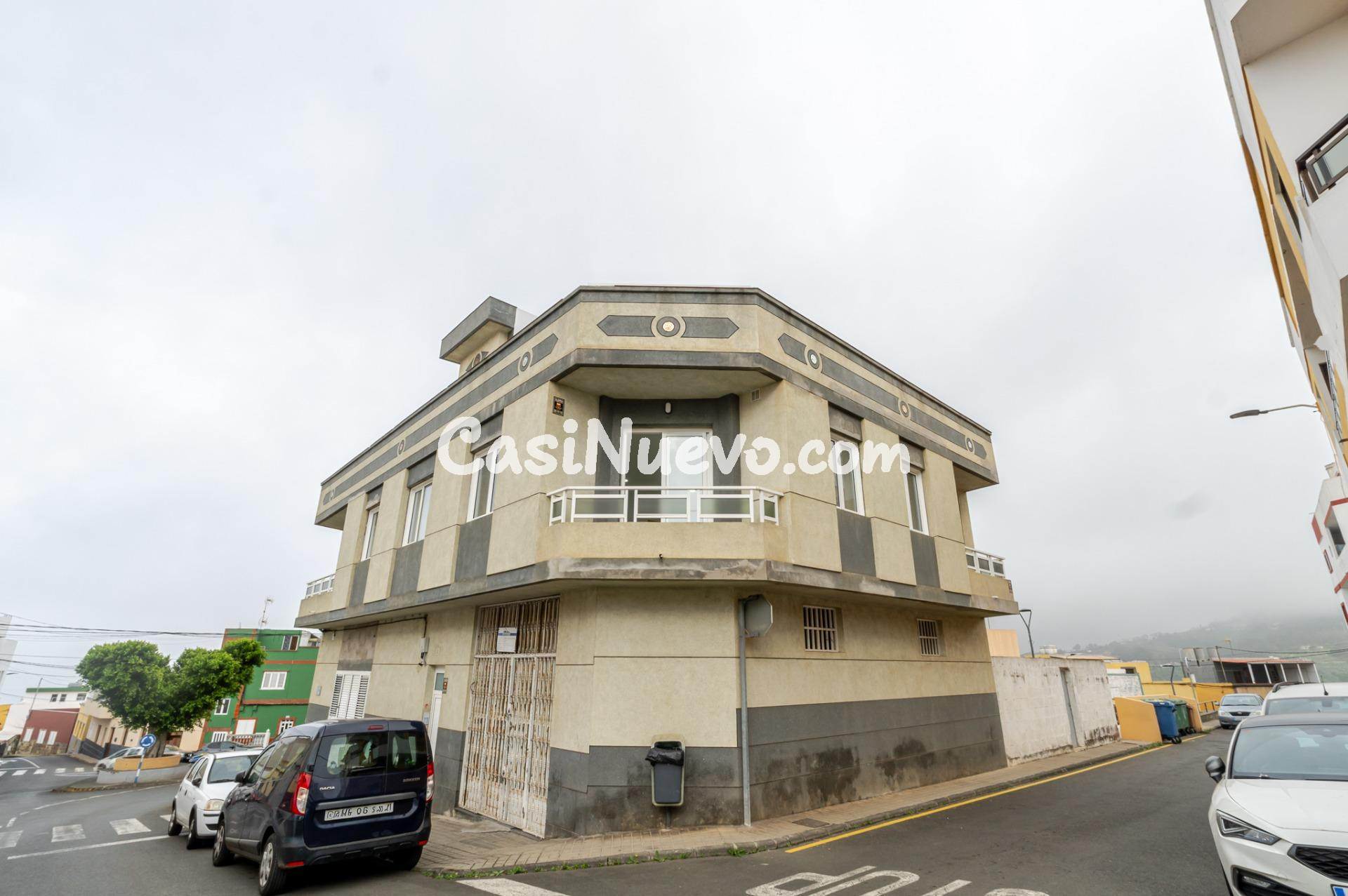 Vivienda reformada a estrenar con azotea privada en Carreter - foto 37