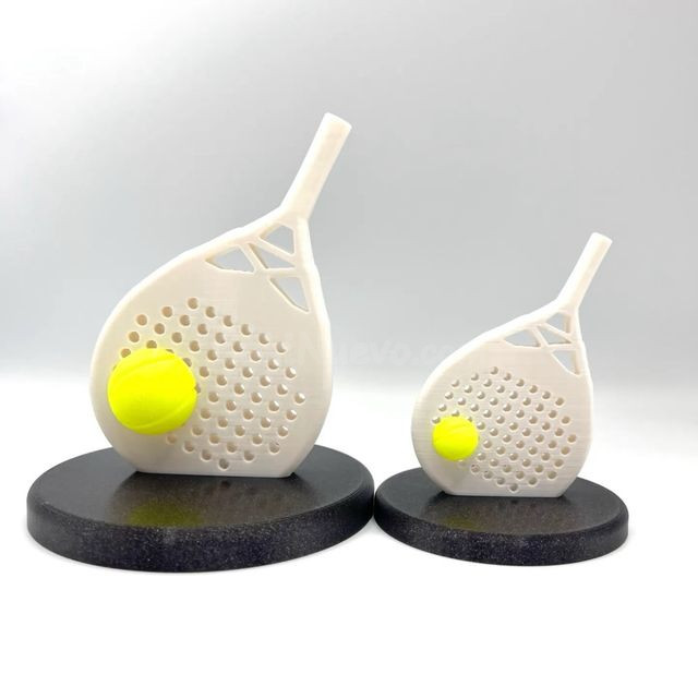 Trofeos Pádel Personalizables - foto 2
