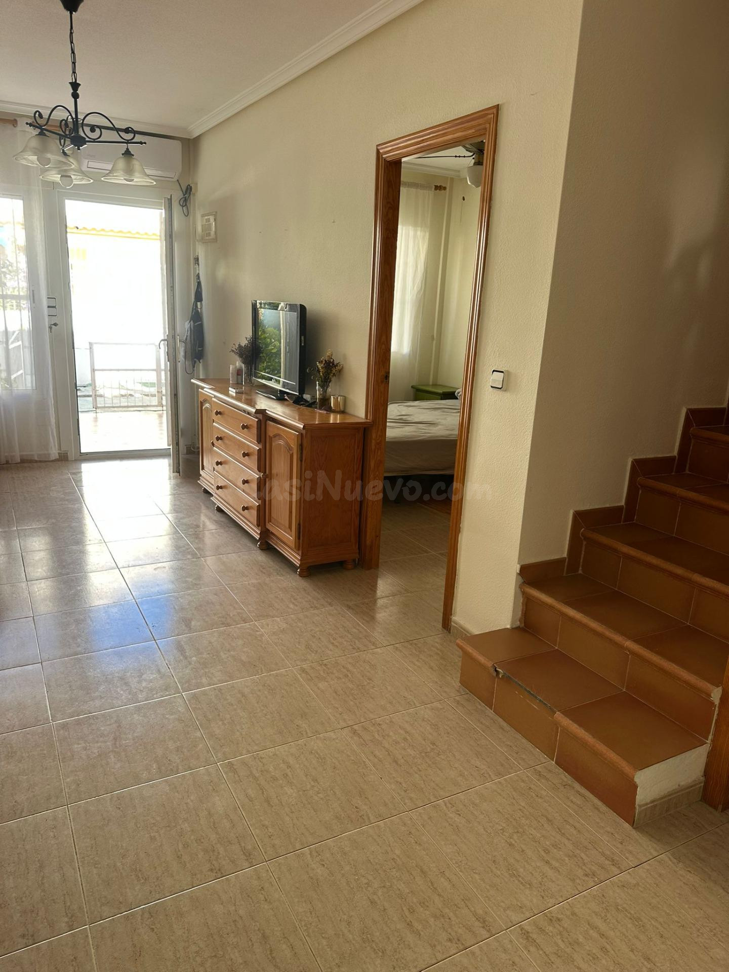 Acogedor dúplex de 3 dormitorios en Aguamarina - Orihuela Co - foto 4