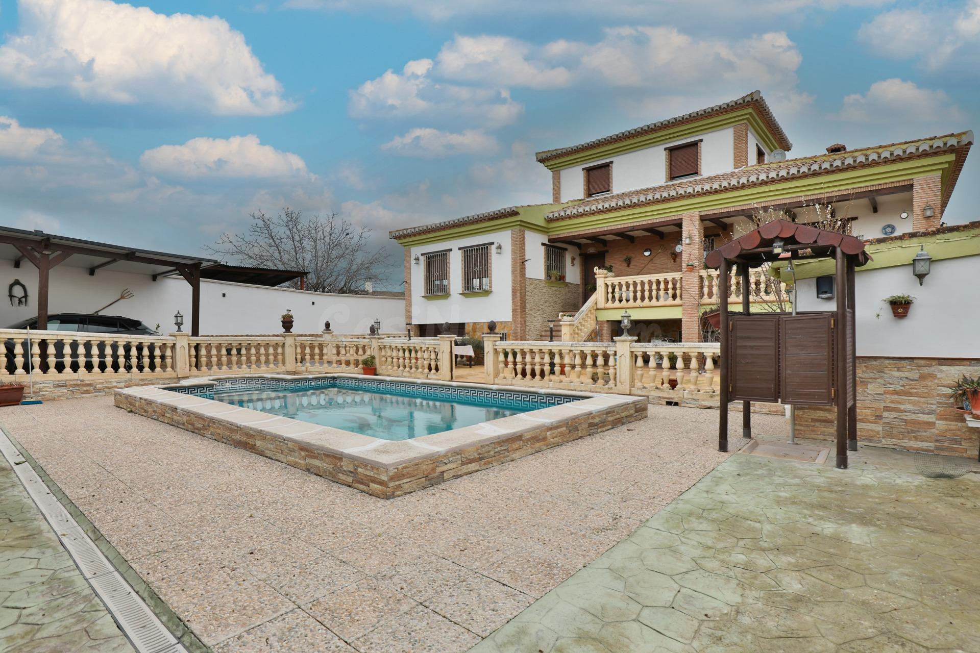 Gran Chalet en el Hoyo del Pardo, Albolote - foto 3