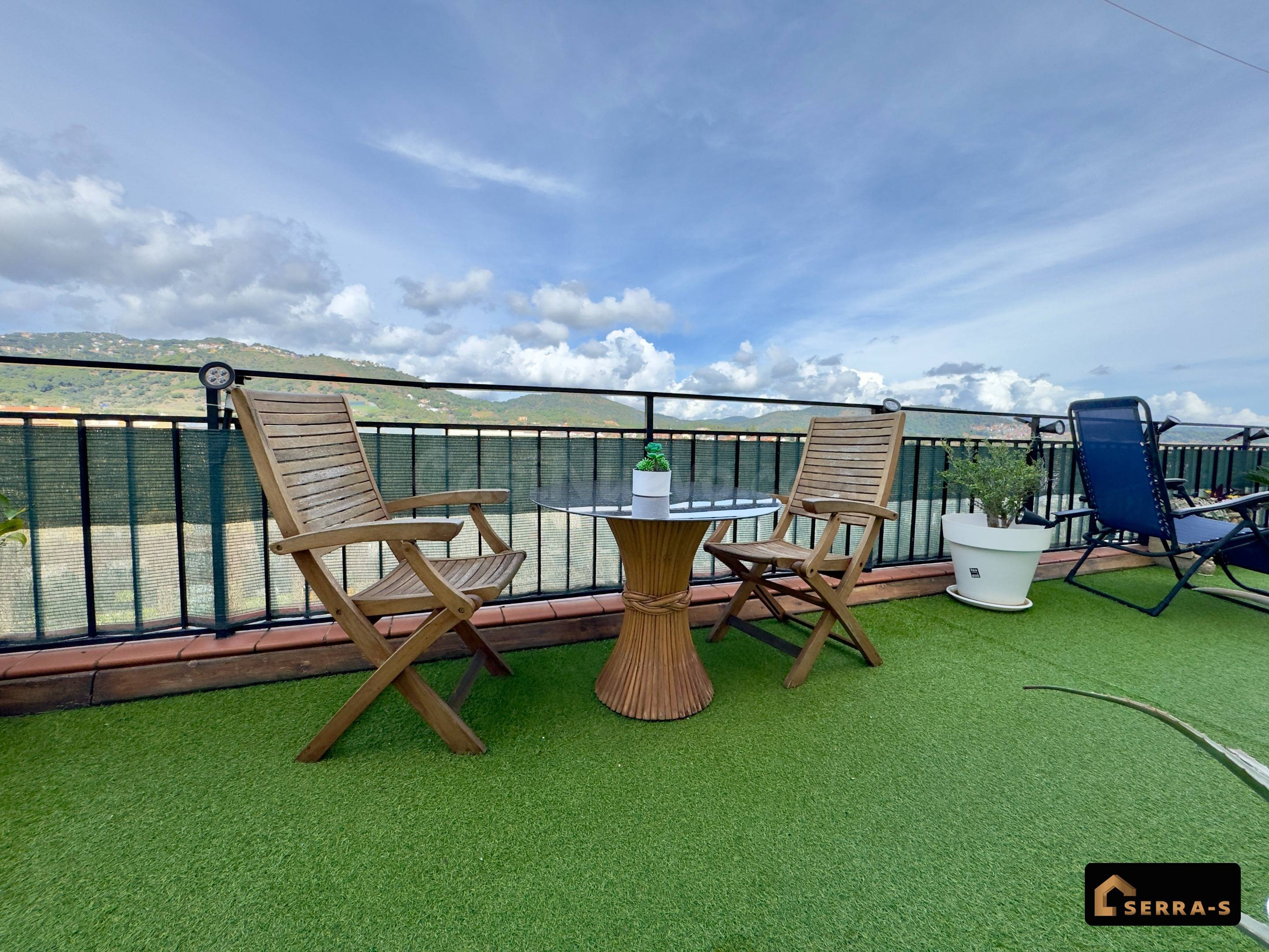 SOBRE ÁTICO CON GRAN TERRAZA EN PINEDA DE MAR - foto 5