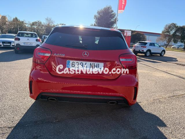 SOLO 310 MES MERCEDES A 250i 2.0i 211cv 2012 - foto 19