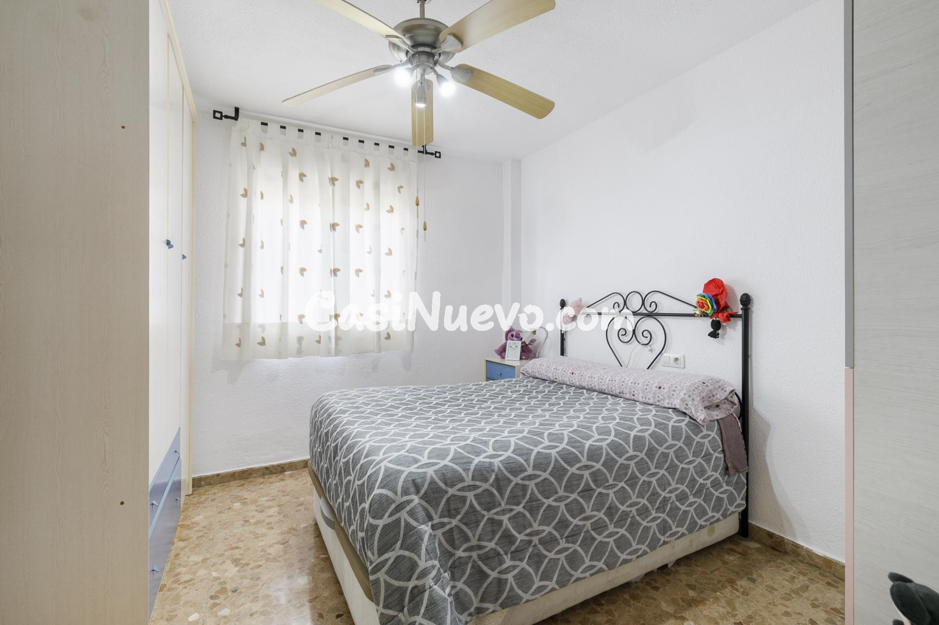 Amplia casa adosada con piscina privada - foto 11