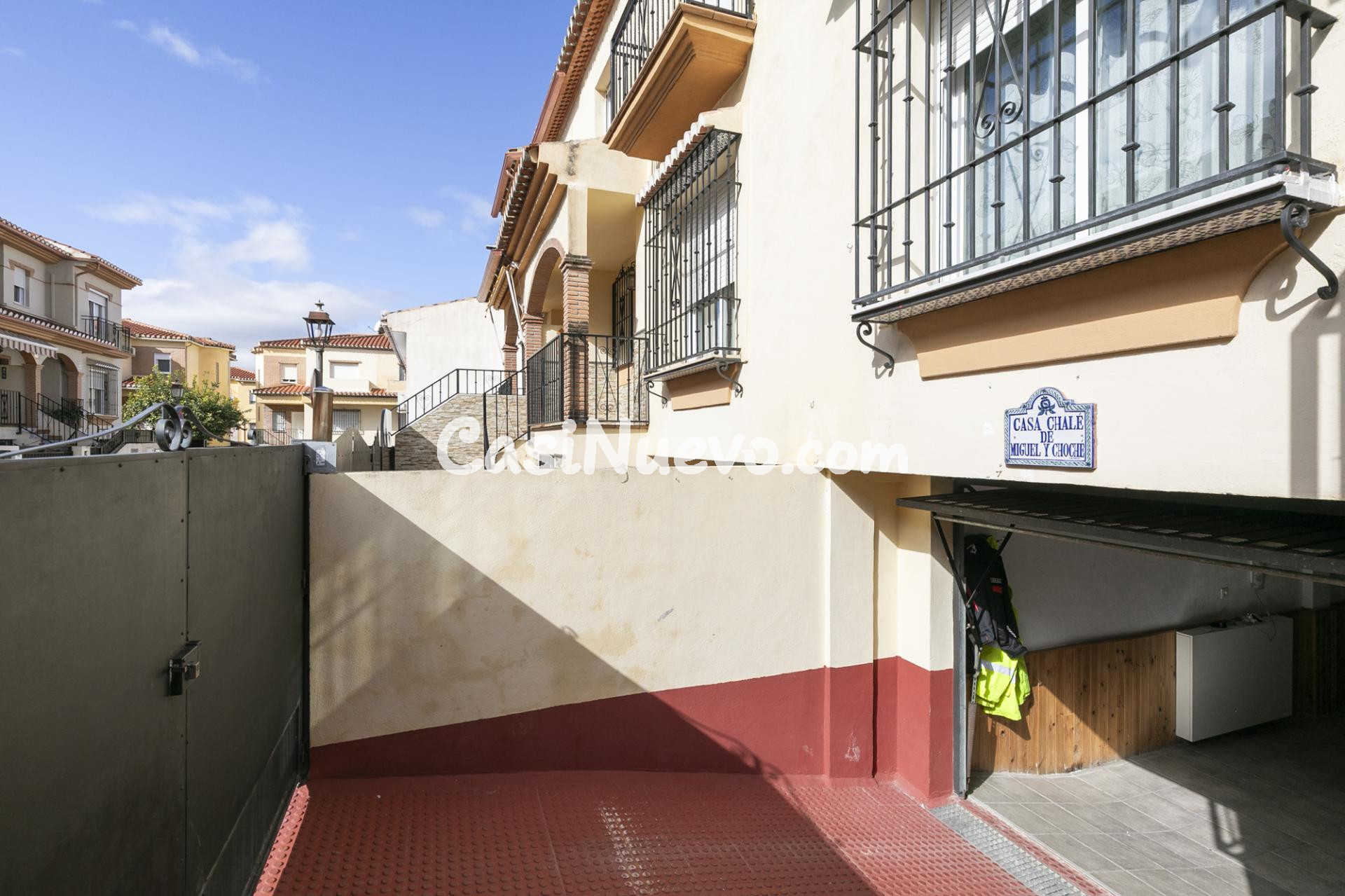 Amplia casa adosada con piscina privada - foto 22