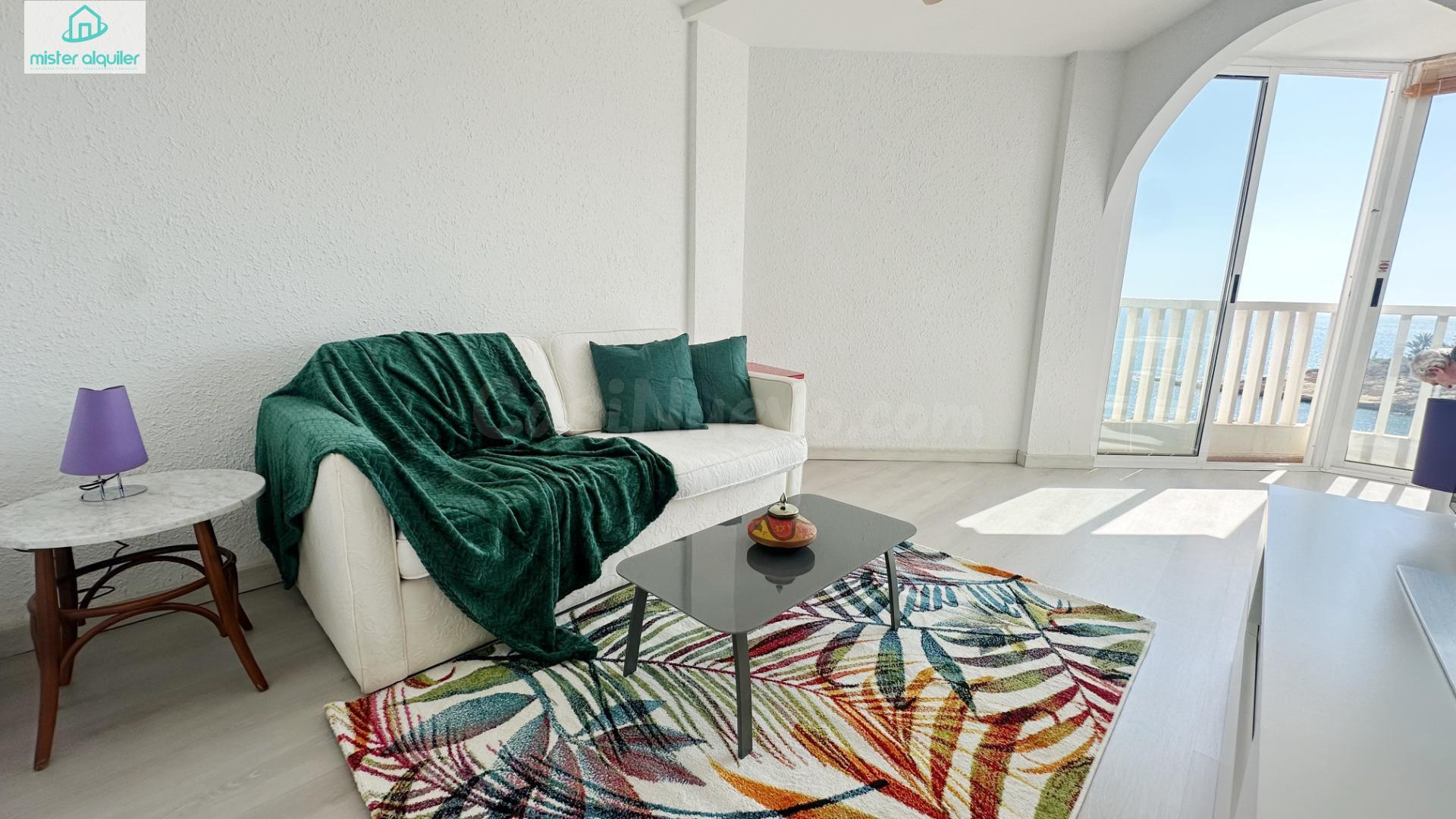 APARTAMENTO CON VISTAS AL MAR