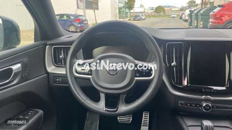 Volvo XC 60 - foto 11