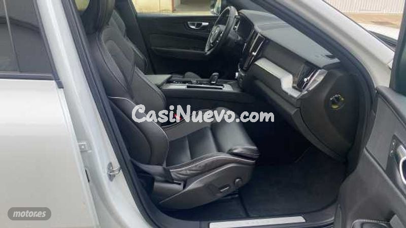 Volvo XC 60 - foto 18