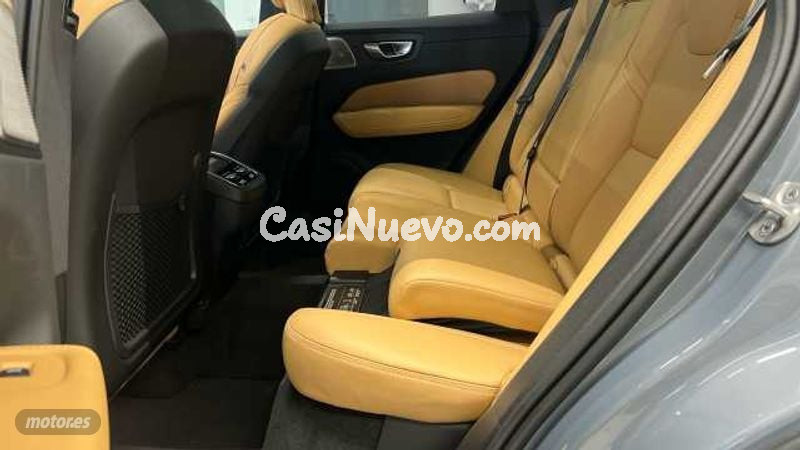 Volvo XC 60 - foto 11