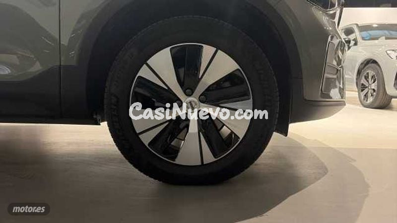 Volvo XC40 - foto 10