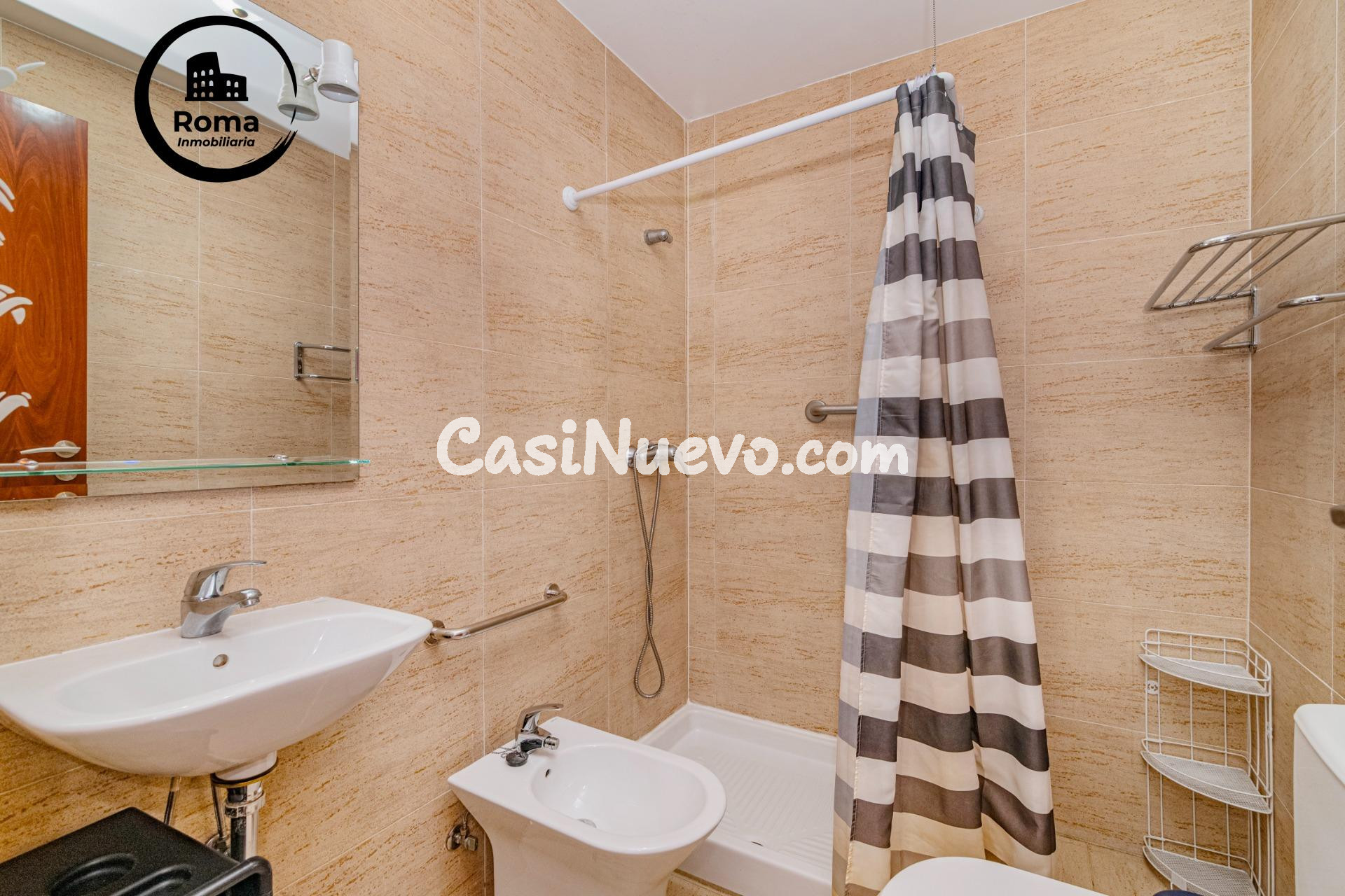 Ático espectacular con amplia terraza, en el centro de Armil - foto 25