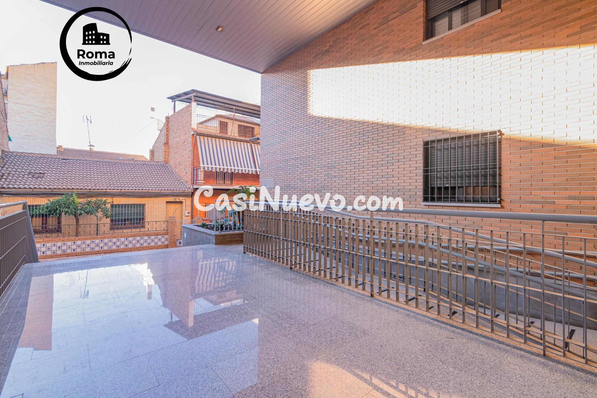 Ático espectacular con amplia terraza, en el centro de Armil - foto 32