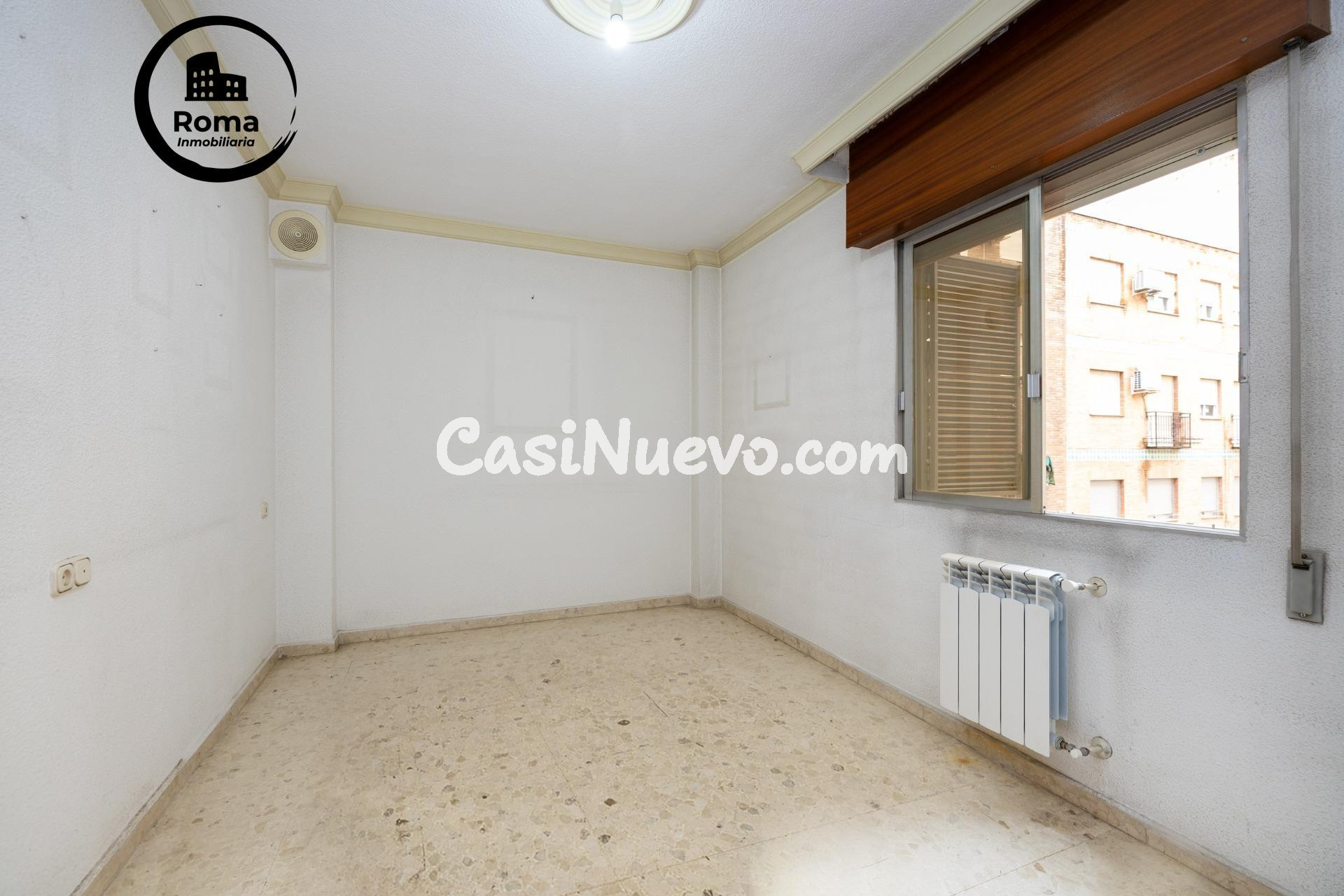 TU NUEVO PISO EN ALHAMAR TE ESTA ESPERANDO - foto 12