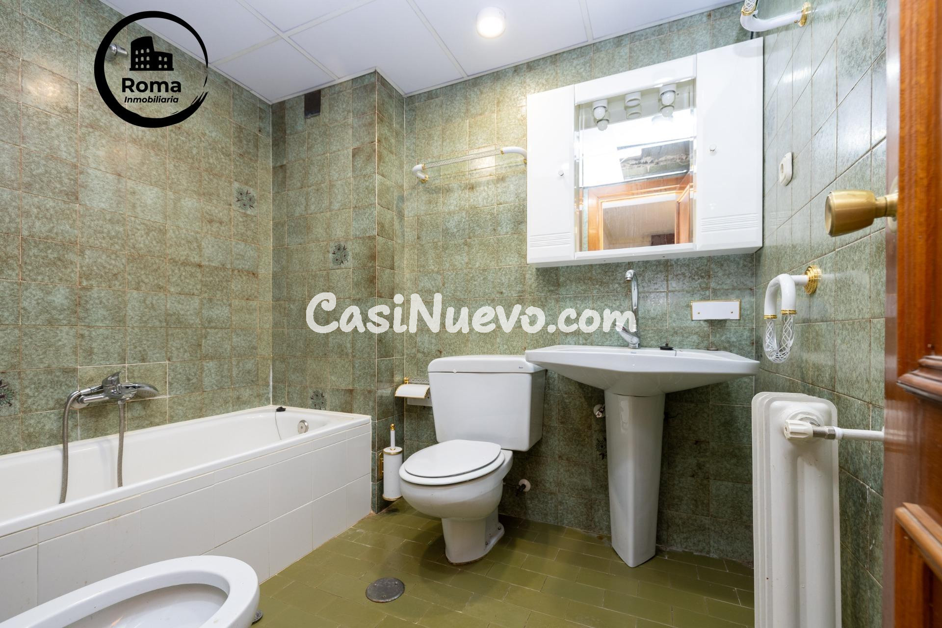 TU NUEVO PISO EN ALHAMAR TE ESTA ESPERANDO - foto 19