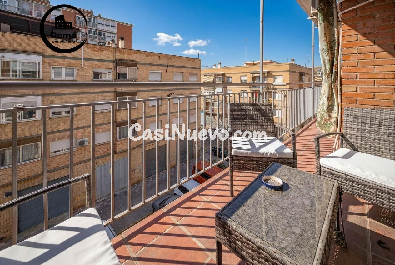 Luminoso piso exterior con terraza junto a Avenida de Dílar  - foto 15