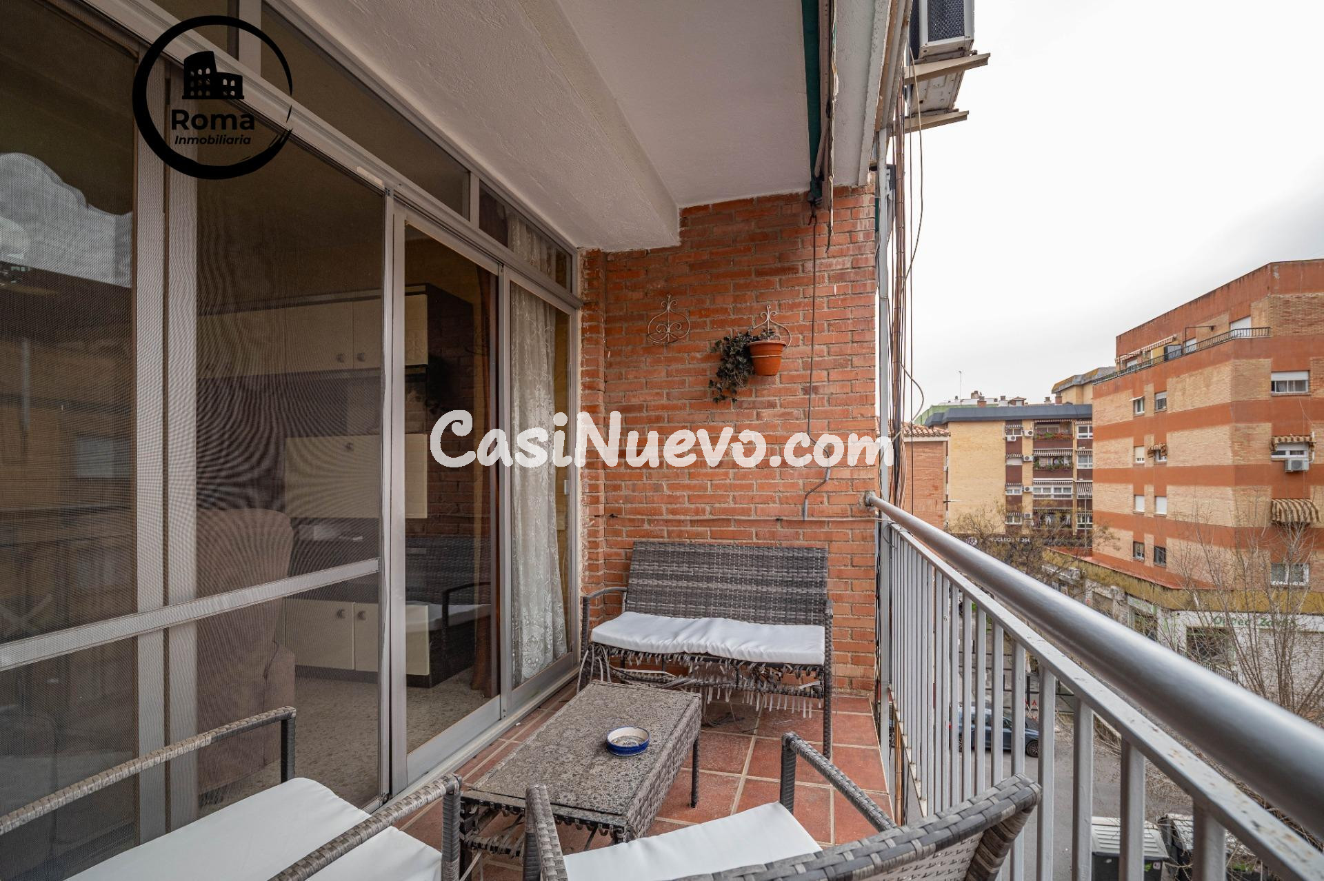 Luminoso piso exterior con terraza junto a Avenida de Dílar  - foto 17