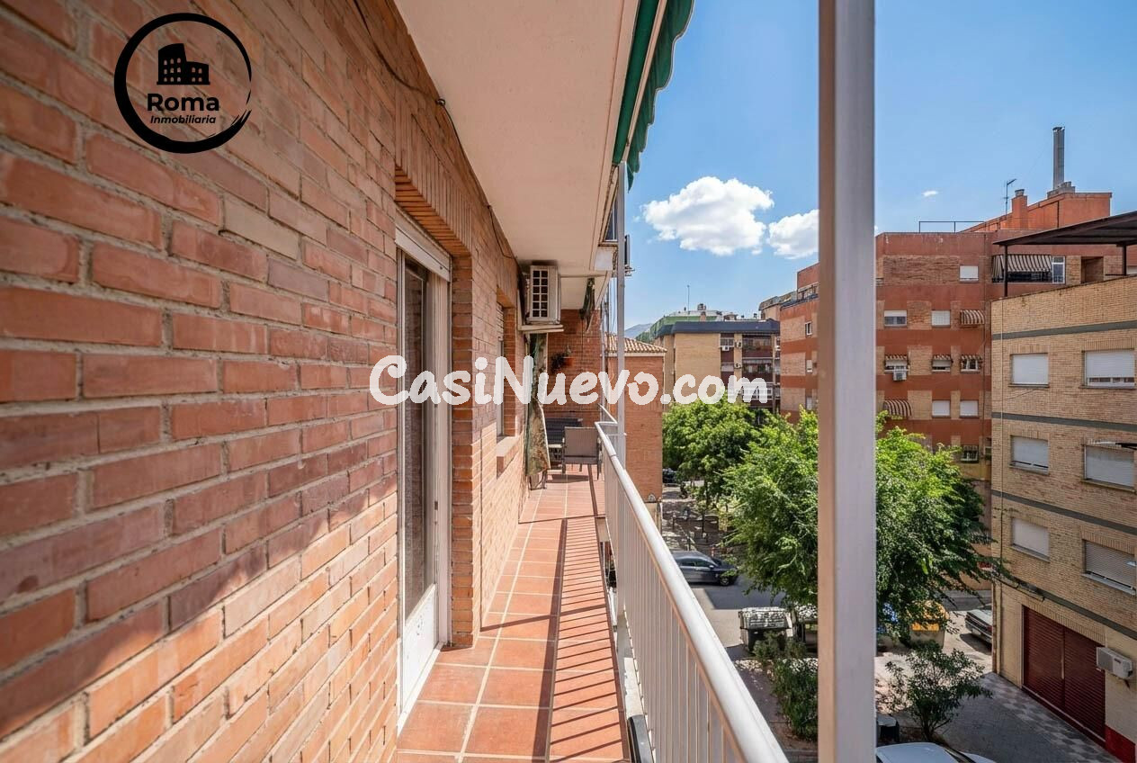 Luminoso piso exterior con terraza junto a Avenida de Dílar  - foto 21