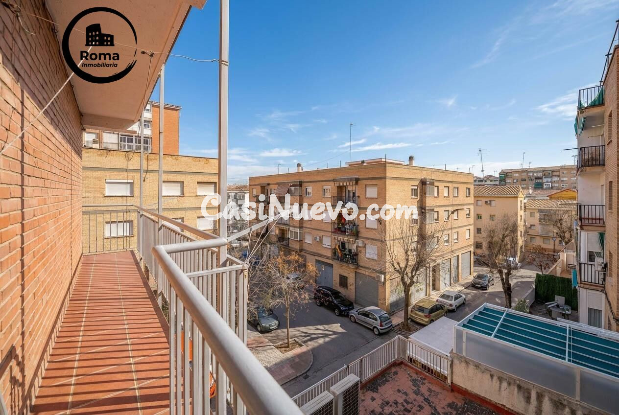 Luminoso piso exterior con terraza junto a Avenida de Dílar  - foto 22