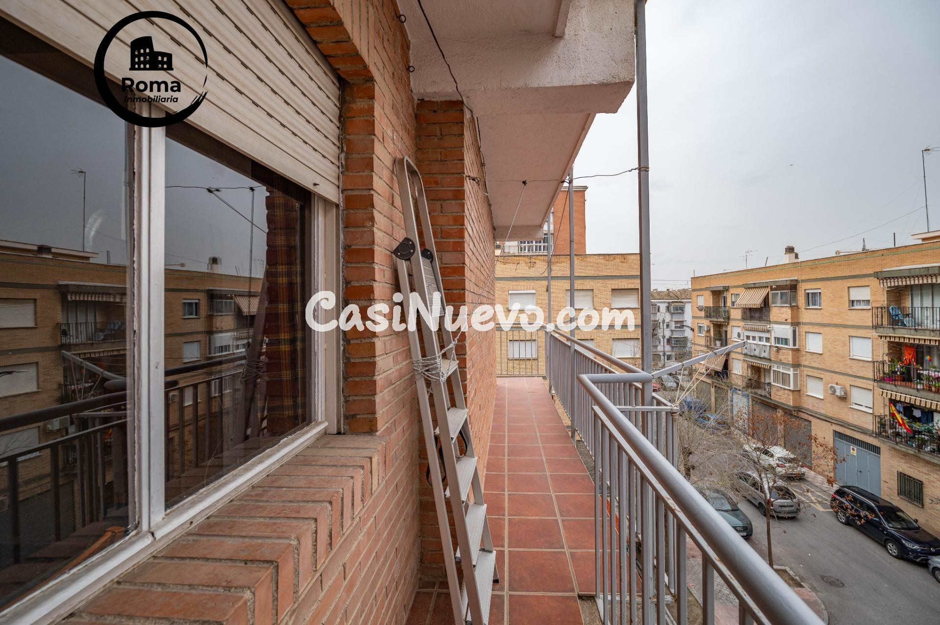 Luminoso piso exterior con terraza junto a Avenida de Dílar  - foto 31
