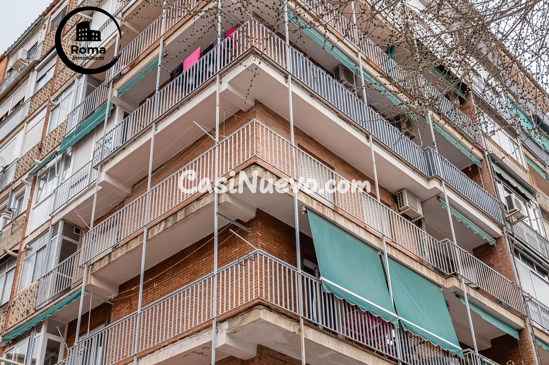 Luminoso piso exterior con terraza junto a Avenida de Dílar  - foto 46