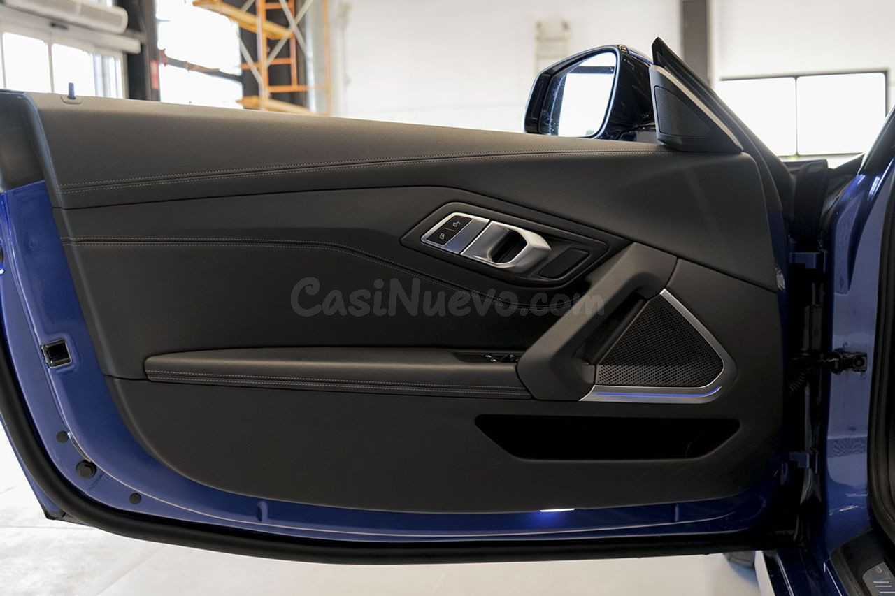 BMW Z4 sDrive30i - foto 29