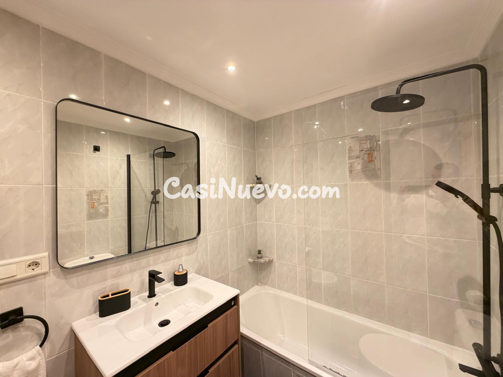 REFORMADO APARTAMENTO A 200 METROS DE PLAYA LOS LOCOS EN EDI - foto 34