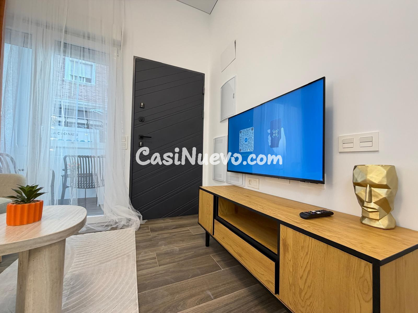 APARTAMENTO TOTALMENTE REFORMADO A 200 METROS DEL PUERTO DE 